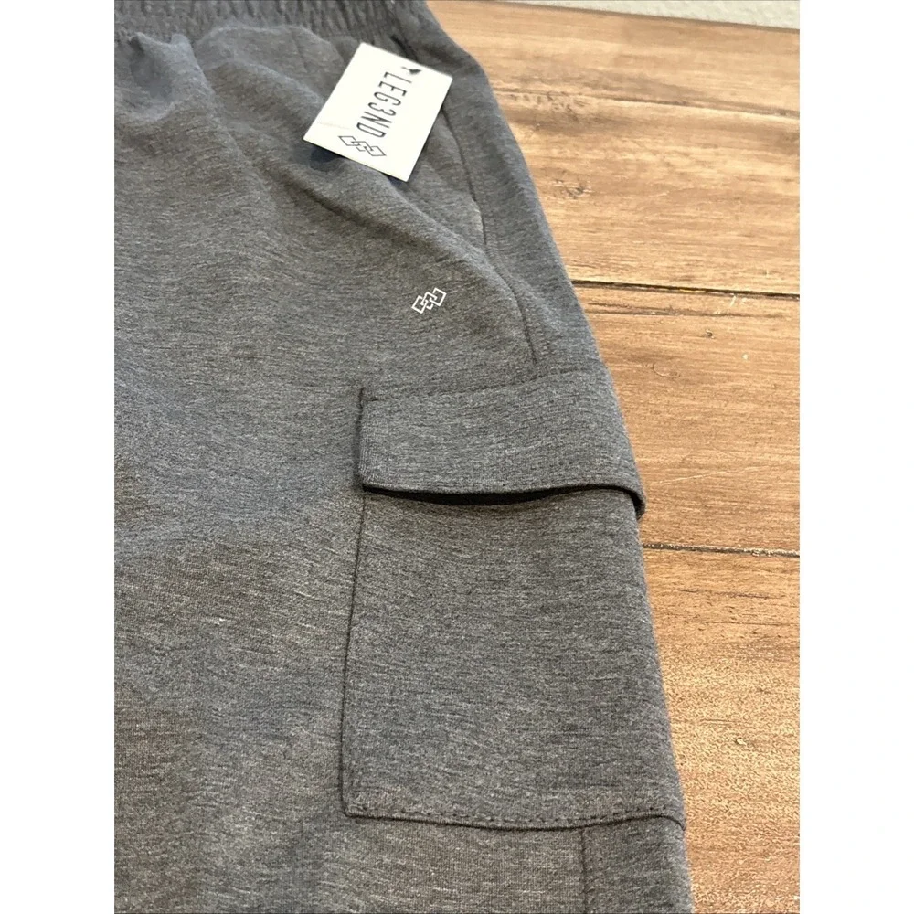 LEG3ND Mens Cargo Sweatpants Black Heather joggers Size M NEW